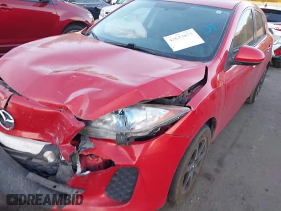 ✅ 2013 Mazda 3 i Touring • VIN: JM1BL1L77D1762742 • Lot: 43633873. Wystawiony na IAAI z przebiegiem 134 746 mil. Bezpłatny archiwum sprzedaży aukcyjnych z USA i szczegółowy raport historii pojazdu na DreamBid. Zdjęcie 6.