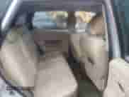 2008 Hyundai Tucson SE z VIN KM8JN12D48U864996, wystawiony jako Copart lot #82535284 z przebiegiem 137 391 mil mil oraz Szkoda całkowita • Salvage title. Historia ofert i sprzedaży dostępna na DreamBid. Obrazek 10.