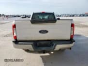 ✅ 2018 Ford F-250 XL • VIN: 1FT7X2A60JEC55485 • Лот: 52981315. Опубликован ранее на Copart с пробегом 123 611 миль. Бесплатный доступ к архиву аукционных продаж из США и подробный отчёт об истории автомобиля на DreamBid. Изображение 6.