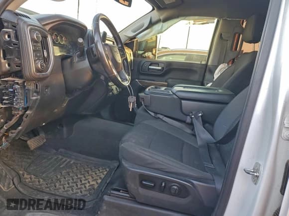 ✅ 2021 Chevrolet Silverado 2500HD LT • VIN: 1GC1YNEY5MF311502 • Лот: 95720085. Опубликован ранее на Copart с пробегом 112 836 миль. Бесплатный доступ к архиву аукционных продаж из США и подробный отчёт об истории автомобиля на DreamBid. Изображение 7.