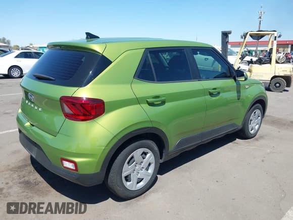 ✅ 2020 Hyundai Venue SE • VIN: KMHRB8A38LU044569 • Lot: 42117572. Listed on IAAI with 45,562 mi. Free auction sales archive from the USA and detailed vehicle history report at DreamBid. Image 4.