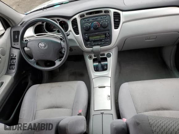✅ 2005 Toyota Highlander • VIN: JTEEP21A950110598 • Lot: 90607195. Listed on Copart with 97,548 mi. Free auction sales archive from the USA and detailed vehicle history report at DreamBid. Image 8.