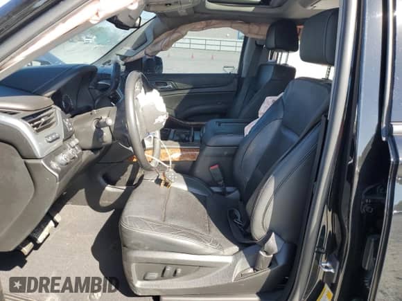 2020 Chevrolet Tahoe Premier z VIN 1GNSKCKJ4LR294570, wystawiony jako Copart lot #53362385 z przebiegiem 95 015 mil mil oraz Szkoda całkowita • Salvage title. Historia ofert i sprzedaży dostępna na DreamBid. Obrazek 7.