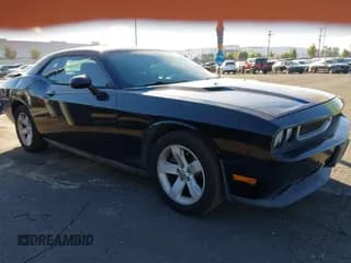 ✅ 2012 Dodge Challenger SXT Plus • VIN: 2C3CDYAGXCH291591 • Лот: 43492338. Опубликован ранее на IAAI с пробегом 205 769 миль. Бесплатный доступ к архиву аукционных продаж из США и подробный отчёт об истории автомобиля на DreamBid. Изображение 1.