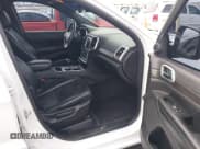 ✅ 2015 Jeep Grand Cherokee Laredo • VIN: 1C4RJFAG6FC164623 • Lot: 43632720. Wystawiony na IAAI z przebiegiem 138 209 mil. Bezpłatny archiwum sprzedaży aukcyjnych z USA i szczegółowy raport historii pojazdu na DreamBid. Zdjęcie 5.