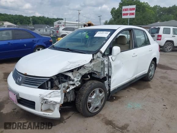 ✅ 2009 Nissan Versa S • VIN: 3N1BC11E79L439540 • Lot: 42685766. Listed on IAAI with 133,152 mi. Free auction sales archive from the USA and detailed vehicle history report at DreamBid. Image 6.