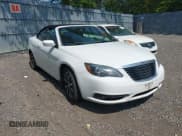 ✅ 2013 Chrysler 200 S • VIN: 1C3BCBGG9DN683537 • Lot: 42866649. Wystawiony na IAAI z przebiegiem 195 480 mil. Bezpłatny archiwum sprzedaży aukcyjnych z USA i szczegółowy raport historii pojazdu na DreamBid. Zdjęcie 1.