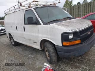 ✅ 2005 Chevrolet Express Cargo • VIN: 1GCGG25V951155867 • Lot: 43446720. Listed on IAAI with 226,162 mi. Free auction sales archive from the USA and detailed vehicle history report at DreamBid. Image 1.