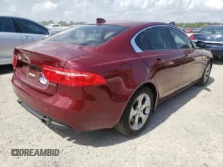 ✅ 2017 Jaguar XE 25t • VIN: SAJAR4BG8HA972304 • Lot: 43753433. Wystawiony na Copart z przebiegiem 59 059 mil. Bezpłatny archiwum sprzedaży aukcyjnych z USA i szczegółowy raport historii pojazdu na DreamBid. Zdjęcie 3.