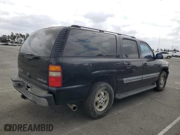✅ 2003 Chevrolet Suburban LS • VIN: 3GNEC16T43G296118 • Лот: 54633345. Опубликован ранее на Copart с пробегом 143 091 миль. Бесплатный доступ к архиву аукционных продаж из США и подробный отчёт об истории автомобиля на DreamBid. Изображение 3.