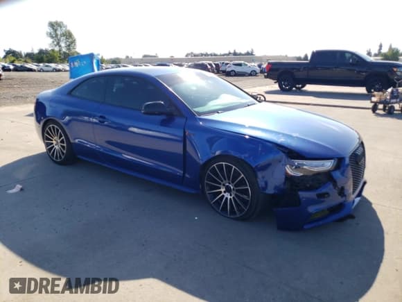 ✅ 2016 Audi S5 Premium Plus • VIN: WAUC4AFR3GA014599 • Lot: 66737495. Listed on Copart with 71,809 mi. Free auction sales archive from the USA and detailed vehicle history report at DreamBid. Image 4.