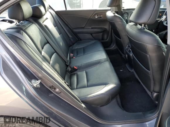 ✅ 2017 Honda Accord EX-L • VIN: 1HGCR3F82HA019500 • Lot: 92122745. Wystawiony na Copart z przebiegiem 136 898 mil. Bezpłatny archiwum sprzedaży aukcyjnych z USA i szczegółowy raport historii pojazdu na DreamBid. Zdjęcie 10.