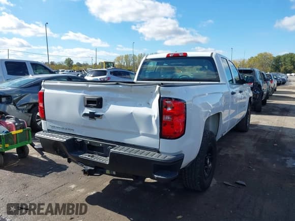 ✅ 2017 Chevrolet Silverado 1500 LS • VIN: 1GCRCNEH7HZ298435 • Lot: 43493254. Listed on IAAI with 139,071 mi. Free auction sales archive from the USA and detailed vehicle history report at DreamBid. Image 4.