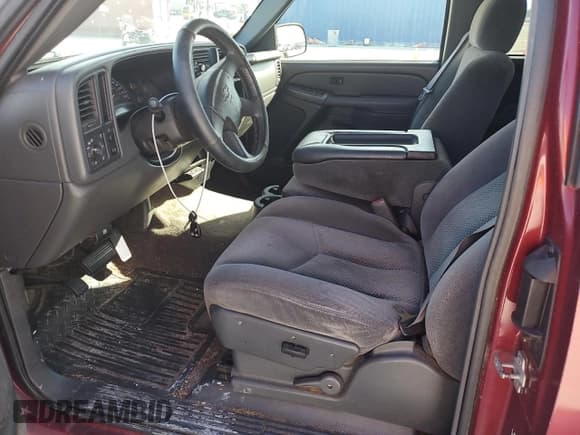 ✅ 2005 Chevrolet Silverado 1500 LS • VIN: 1GCEC19V85Z251322 • Лот: 80146944. Опубликован ранее на Copart с пробегом 290 437 миль. Бесплатный доступ к архиву аукционных продаж из США и подробный отчёт об истории автомобиля на DreamBid. Изображение 7.