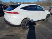 ✅ 2023 Toyota Venza XLE • VIN: JTEAAAAH1PJ145592 • Lot: 43680581. Wystawiony na IAAI z przebiegiem 16 229 mil. Bezpłatny archiwum sprzedaży aukcyjnych z USA i szczegółowy raport historii pojazdu na DreamBid. Zdjęcie 4.