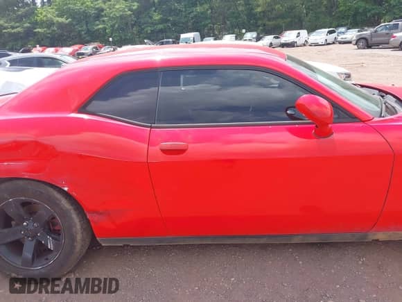 2014 Dodge Challenger SXT 100th Anniversary with VIN 2C3CDYAG0EH285477, listed as a IAAI auction lot 42298675 with 128,684 mi miles and . Bid and sale history available at DreamBid. Image 13.