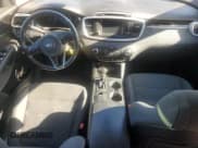 ✅ 2017 Kia Sorento LX • VIN: 5XYPG4A51HG297460 • Lot: 87388525. Listed on Copart with 138,898 mi. Free auction sales archive from the USA and detailed vehicle history report at DreamBid. Image 8.