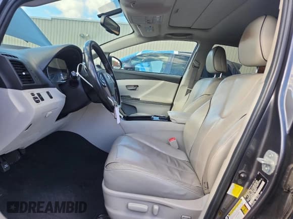 ✅ 2013 Toyota Venza LE • VIN: 4T3ZA3BB0DU078249 • Lot: 90523145. Listed on Copart with 156,804 mi. Free auction sales archive from the USA and detailed vehicle history report at DreamBid. Image 7.