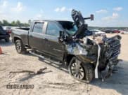 ✅ 2021 Chevrolet Silverado 2500HD LTZ • VIN: 1GC4YPEY0MF153434 • Lot: 81090355. Wystawiony na Copart z przebiegiem 200 219 mil. Bezpłatny archiwum sprzedaży aukcyjnych z USA i szczegółowy raport historii pojazdu na DreamBid. Zdjęcie 4.