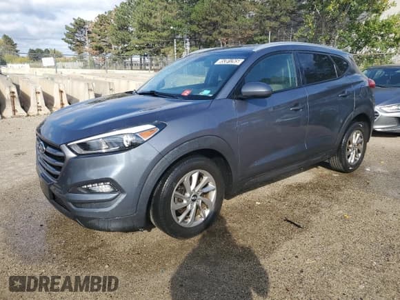 ✅ 2016 Hyundai Tucson SE • VIN: KM8J3CA45GU059560 • Лот: 85391265. Опубликован ранее на Copart с пробегом 121 140 миль. Бесплатный доступ к архиву аукционных продаж из США и подробный отчёт об истории автомобиля на DreamBid. Изображение 1.