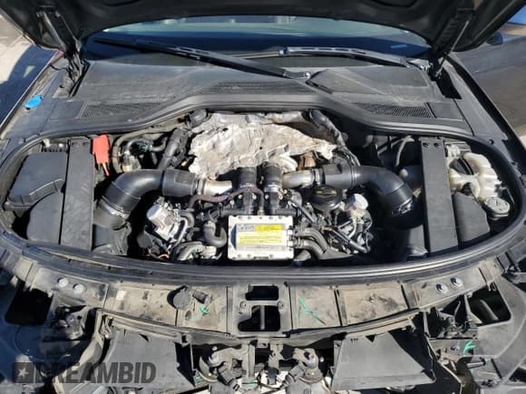 ✅ 2014 Audi S8 • VIN: WAUD2AFD3EN005115 • Lot: 86854735. Listed on Copart with 118,838 mi. Free auction sales archive from the USA and detailed vehicle history report at DreamBid. Image 11.