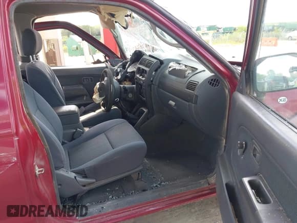 ✅ 2002 Nissan Frontier XE • VIN: 1N6DD26S22C370018 • Lot: 42756286. Listed on IAAI with 196,761 mi. Free auction sales archive from the USA and detailed vehicle history report at DreamBid. Image 5.