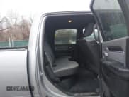 ✅ 2021 Ram 2500 Big Horn • VIN: 3C6UR5JL4MG653548 • Lot: 41653456. Wystawiony na IAAI z przebiegiem 62 348 mil. Bezpłatny archiwum sprzedaży aukcyjnych z USA i szczegółowy raport historii pojazdu na DreamBid. Zdjęcie 8.