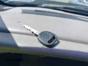 ✅ 2006 Chevrolet Silverado 1500 LT1 • VIN: 2GCEC13T661239509 • Лот: 42521241. Опубликован ранее на IAAI с пробегом 184 339 миль. Бесплатный доступ к архиву аукционных продаж из США и подробный отчёт об истории автомобиля на DreamBid. Изображение 11.