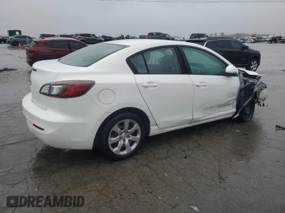 ✅ 2013 Mazda 3 i SV • VIN: JM1BL1TF6D1830312 • Lot: 90671185. Wystawiony na Copart z przebiegiem 102 453 mil. Bezpłatny archiwum sprzedaży aukcyjnych z USA i szczegółowy raport historii pojazdu na DreamBid. Zdjęcie 3.