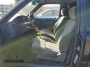 ✅ 1991 Toyota Pickup • VIN: JT4RN81A6M0070753 • Lot: 82228175. Wystawiony na Copart z przebiegiem 120 097 mil. Bezpłatny archiwum sprzedaży aukcyjnych z USA i szczegółowy raport historii pojazdu na DreamBid. Zdjęcie 7.