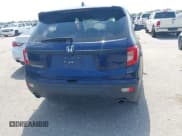 ✅ 2019 Honda Passport EX-L • VIN: 5FNYF7H56KB005007 • Lot: 42309261. Wystawiony na IAAI z przebiegiem 55 105 mil. Bezpłatny archiwum sprzedaży aukcyjnych z USA i szczegółowy raport historii pojazdu na DreamBid. Zdjęcie 16.