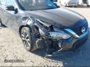 ✅ 2018 Nissan Altima S • VIN: 1N4AL3APXJC202648 • Лот: 42628634. Опубликован ранее на IAAI с пробегом 129 601 миль. Бесплатный доступ к архиву аукционных продаж из США и подробный отчёт об истории автомобиля на DreamBid. Изображение 6.