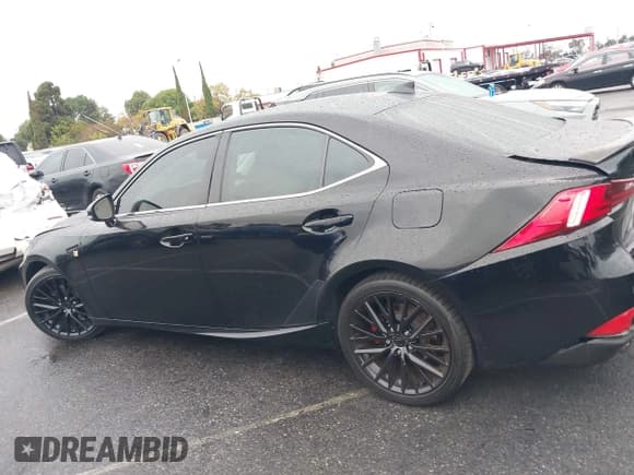 ✅ 2014 Lexus IS 250 • VIN: JTHBF1D20E5021335 • Lot: 43710945. Wystawiony na IAAI z przebiegiem 124 991 mil. Bezpłatny archiwum sprzedaży aukcyjnych z USA i szczegółowy raport historii pojazdu na DreamBid. Zdjęcie 14.