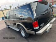 ✅ 2005 Ford Excursion Eddie Bauer • VIN: 1FMSU45P85EA05897 • Lot: 81699935. Wystawiony na Copart z przebiegiem 128 092 mil. Bezpłatny archiwum sprzedaży aukcyjnych z USA i szczegółowy raport historii pojazdu na DreamBid. Zdjęcie 3.