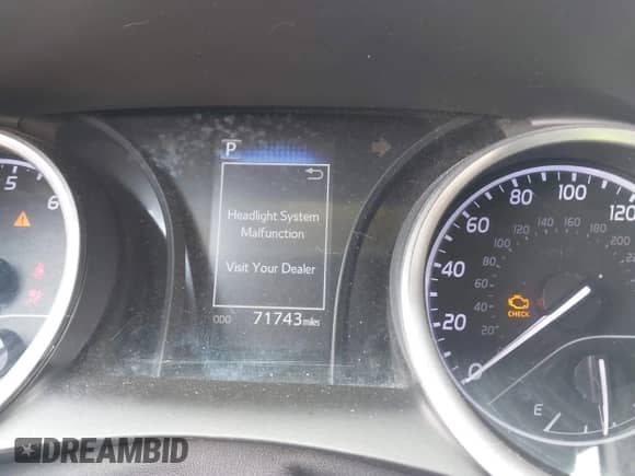 2021 Toyota Camry LE z VIN 4T1C11AK3MU543126, wystawiony jako IAAI lot #42989304 z przebiegiem 71 743 mil mil oraz . Historia ofert i sprzedaży dostępna na DreamBid. Obrazek 16.