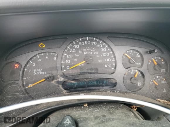 ✅ 2005 Chevrolet Suburban Z71 • VIN: 3GNFK16Z35G285352 • Лот: 87891235. Опубликован ранее на Copart с пробегом 226 513 миль. Бесплатный доступ к архиву аукционных продаж из США и подробный отчёт об истории автомобиля на DreamBid. Изображение 9.