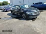 ✅ 2024 Volkswagen Jetta S • VIN: 3VW5M7BU2RM037318 • Lot: 91686695. Wystawiony na Copart z przebiegiem 25 168 mil. Bezpłatny archiwum sprzedaży aukcyjnych z USA i szczegółowy raport historii pojazdu na DreamBid. Zdjęcie 13.