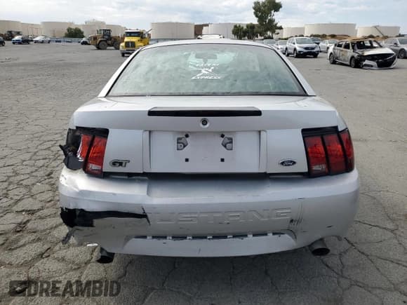 ✅ 2001 Ford Mustang GT Deluxe • VIN: 1FAFP42X81F229392 • Lot: 81474935. Listed on Copart with 116,702 mi. Free auction sales archive from the USA and detailed vehicle history report at DreamBid. Image 6.