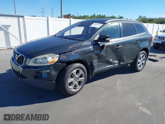 ✅ 2013 Volvo XC60 3.2L • VIN: YV4952DL5D2407389 • Lot: 43809593. Listed on IAAI with 154,132 mi. Free auction sales archive from the USA and detailed vehicle history report at DreamBid. Image 18.