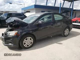 2017 Chevrolet Sonic LS с VIN 1G1JB5SH3H4168081, выставлен на аукционе Copart как лот 87444635 с пробегом 78 420 миль миль и На запчасти • Non repairable. История ставок и продаж доступна на DreamBid. Изображение 1.