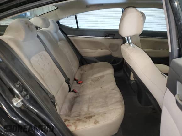 2018 Hyundai Elantra SEL z VIN 5NPD84LF3JH220108, wystawiony jako Copart lot #42032085 z przebiegiem 53 751 mil mil oraz Czysty tytuł • Clean title. Historia ofert i sprzedaży dostępna na DreamBid. Obrazek 10.