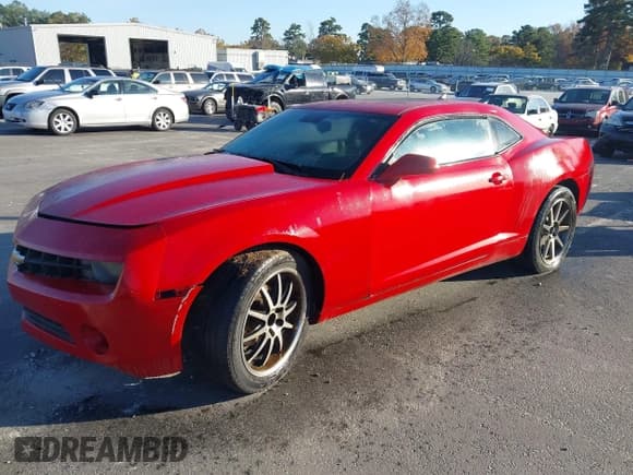 ✅ 2010 Chevrolet Camaro 1LT • VIN: 2G1FB1EVXA9128731 • Лот: 43698135. Опубликован ранее на IAAI с пробегом 229 677 миль. Бесплатный доступ к архиву аукционных продаж из США и подробный отчёт об истории автомобиля на DreamBid. Изображение 2.