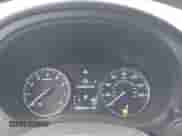 2019 Mitsubishi Outlander ES z VIN JA4AD2A38KZ007588, wystawiony jako IAAI lot #43095792 z przebiegiem 86 053 mil mil oraz . Historia ofert i sprzedaży dostępna na DreamBid. Obrazek 7.