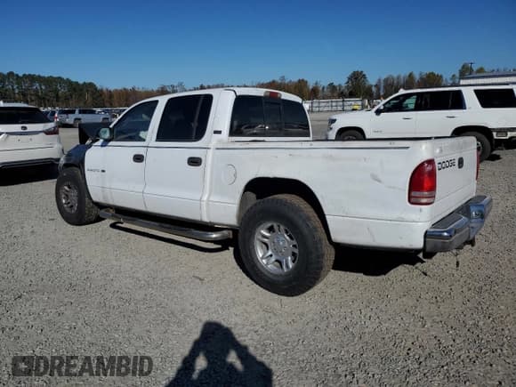 ✅ 2001 Dodge Dakota Sport • VIN: 1B7GL2AX61S102521 • Lot: 82242194. Wystawiony na Copart z przebiegiem Nie podano. Bezpłatny archiwum sprzedaży aukcyjnych z USA i szczegółowy raport historii pojazdu na DreamBid. Zdjęcie 2.