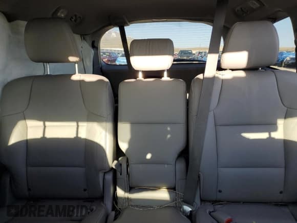 ✅ 2014 Honda Odyssey EX-L • VIN: 5FNRL5H67EB024390 • Lot: 53172965. Listed on Copart with 228,058 mi. Free auction sales archive from the USA and detailed vehicle history report at DreamBid. Image 10.