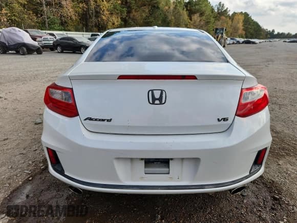 ✅ 2014 Honda Accord EX-L • VIN: 1HGCT2B85EA005958 • Lot: 92845235. Wystawiony na Copart z przebiegiem 180 140 mil. Bezpłatny archiwum sprzedaży aukcyjnych z USA i szczegółowy raport historii pojazdu na DreamBid. Zdjęcie 6.