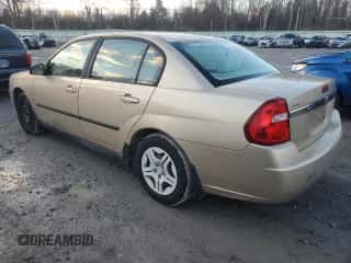 2004 Chevrolet Malibu z VIN 1G1ZS52F84F236150, wystawiony jako Copart lot #82746814 z przebiegiem 28 981 mil mil oraz Czysty tytuł • Clean title. Historia ofert i sprzedaży dostępna na DreamBid. Obrazek 2.