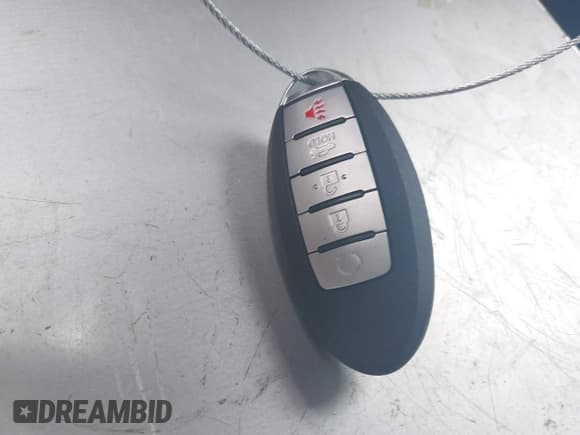 ✅ 2017 Nissan Maxima S • VIN: 1N4AA6AP4HC379097 • Lot: 42625927. Listed on IAAI with 185,292 mi. Free auction sales archive from the USA and detailed vehicle history report at DreamBid. Image 11.