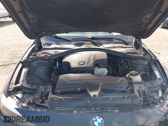 ✅ 2014 BMW 3 Series 320i • VIN: WBA3B1C52EK131797 • Lot: 43500057. Listed on IAAI with 147,000 mi. Free auction sales archive from the USA and detailed vehicle history report at DreamBid. Image 10.