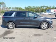 ✅ 2024 Kia Carnival LX • VIN: KNDNB4H35R6360767 • Лот: 43517059. Опубликован ранее на IAAI с пробегом 26 987 миль. Бесплатный доступ к архиву аукционных продаж из США и подробный отчёт об истории автомобиля на DreamBid. Изображение 14.